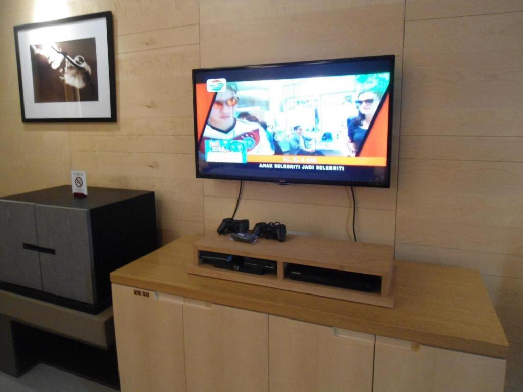 Bumi Segah Hotel Tanjung Redep Extérieur photo